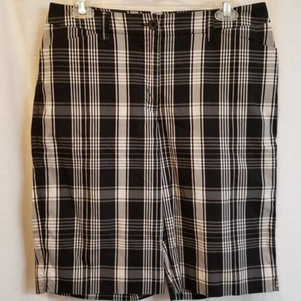 Anne Klein comfy plaid Bermuda shorts